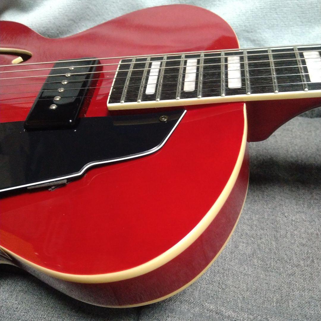 Grote セミアコースティックギター レッド